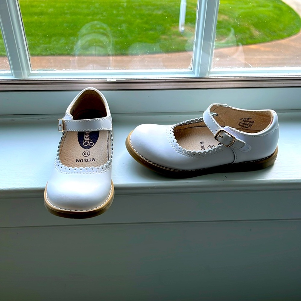 White FootMates Mary Jane (Style Allie 2230), size 10 (little girls)